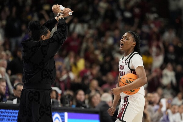 Ncaa basket hotsell ball games today